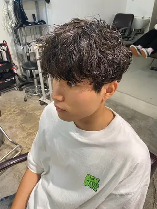 パーマ メンズ パーマ特化/フェザー パーマシャドウ/真生のヘアスタイル