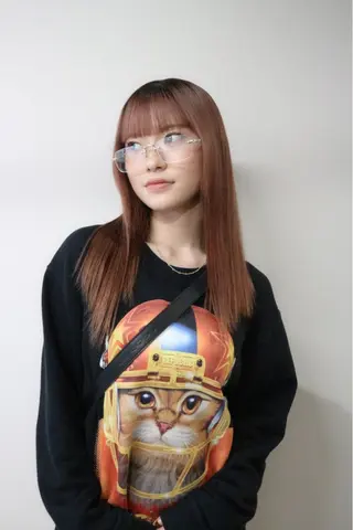 セミロング カラー DOULAQ所属・AKO .のヘアスタイル