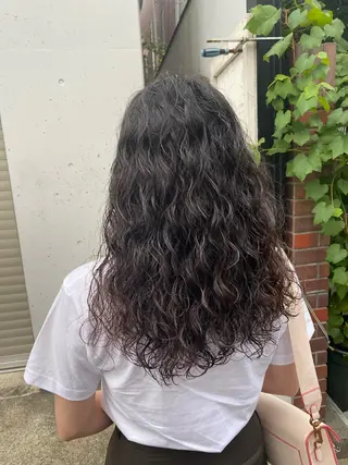 セミロング パーマ お任せヘア☘️☘️ 及川渚のヘアスタイル