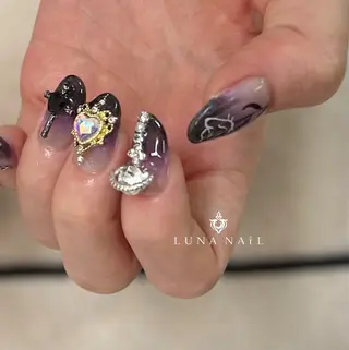 ネイル アトリエ　ミモザ所属・いまむら あかりのネイルデザイン