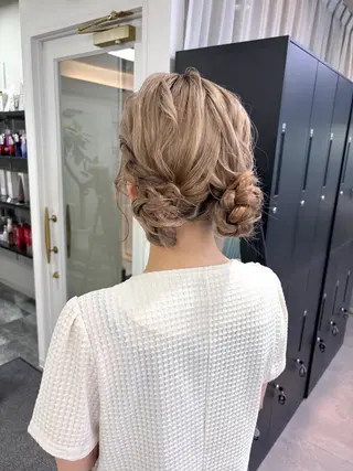 ロング ヘアアレンジ ラブズラフズ小倉魚町店所属・Nanako Miyazakiのヘアスタイル