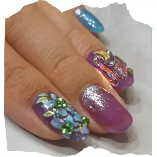 ネイル 大島 七海のネイルデザイン