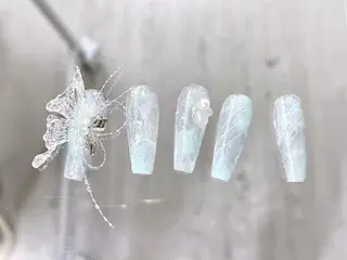 ネイル 🦋y y Nail 🤍のネイルデザイン