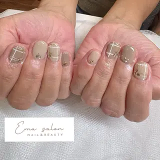 ネイル Ema salon satomiのネイルデザイン