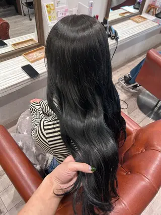 ロング カラー 海老名 理香子のヘアスタイル