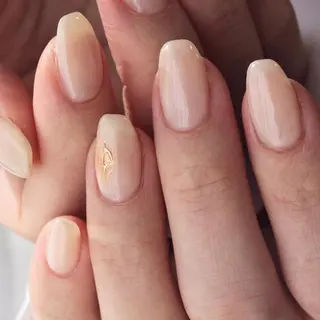 ネイル Elio所属・Elio 国泰寺のネイルデザイン