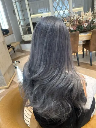 ロング カラー 大西 天使のヘアスタイル