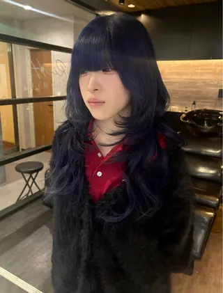 ロング レイヤーカット/韓国 /艶髪/ダブルカラーのヘアスタイル