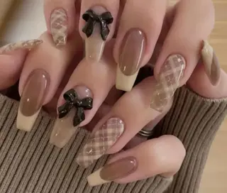 ネイル NiNa ビューティーサロン所属・Ni Naのネイルデザイン