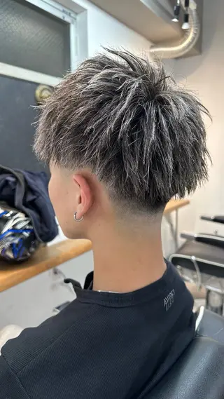 メンズ 律喜/パーマ /メンズ/フェードのヘアスタイル