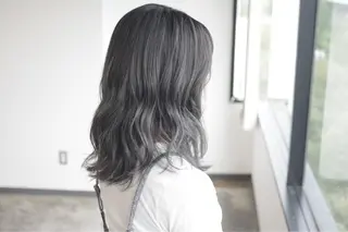 ミディアム カラー 🌈ディレクター🌈 徳松優希のヘアスタイル