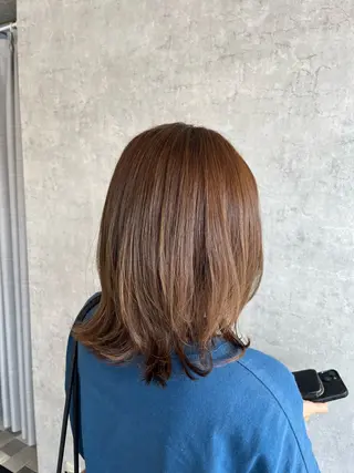 カラー 宇座 杏音のヘアスタイル