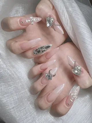 ネイル Lee Nails チップ長さだし専門店のネイルデザイン