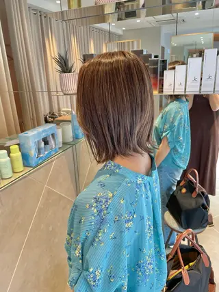 ショート カラー ヘアアレンジ RINA 🦋🫧のヘアスタイル