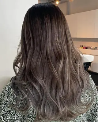 ロング カラー Rikuto/原宿 /グラデーションのヘアスタイル