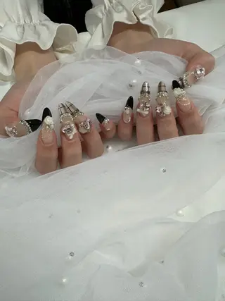 ネイル 東 千夏のネイルデザイン