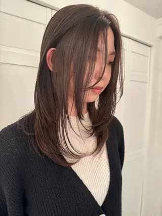 ミディアム カラー ブリーチカラー🎀 韓国風/寺門美優のヘアスタイル