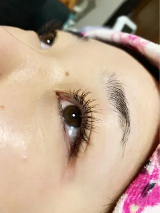 マツエク・マツパ ラルース所属・ラルース ヘアのマツエク・マツパデザイン