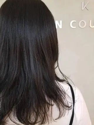 セミロング 吉田 恒のヘアスタイル