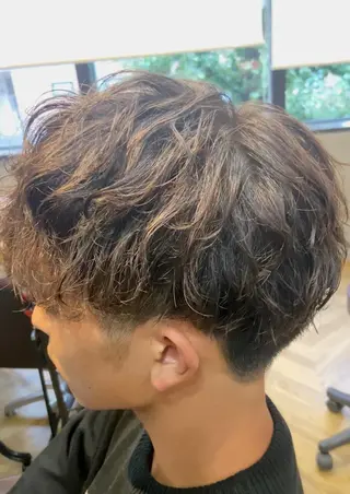 ショート パーマ メンズ Kensho 京都駅 ケアブリーチのヘアスタイル