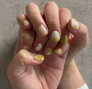 ネイル nailstudio eviz新宿店のネイルデザイン