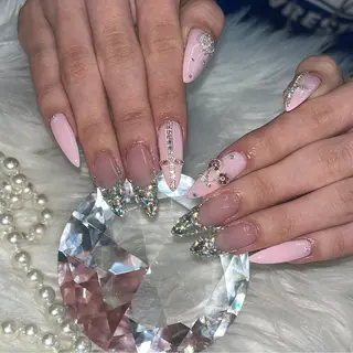 ネイル tener 🩷yua🩷のネイルデザイン