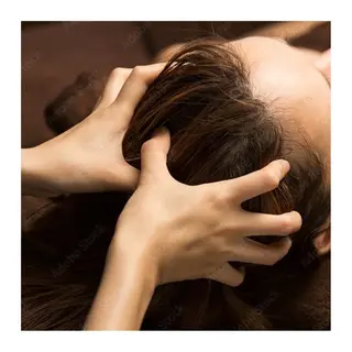 目元の美容室 Studio blue所属・木立 帆香の眉毛・アイブロウイメージ