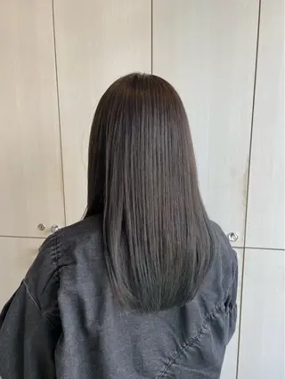 セミロング オオシマ ミユのヘアスタイル