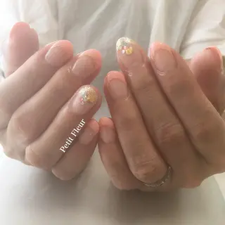ネイル Petit Fleur所属・青柳 亜梨奈のマツエク・マツパデザイン