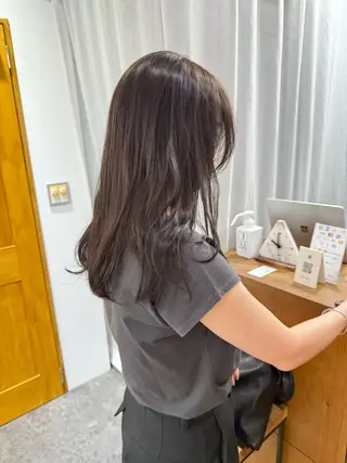 ロング カラー astar所属・kotono🪿 透明感カラーのヘアスタイル