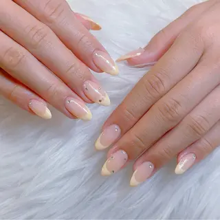 ネイル 綾瀬 はるのネイルデザイン