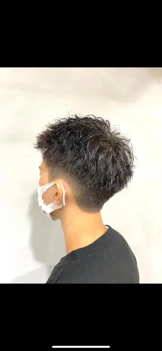 ショート et Douce所属・艶髪／髪質改善／ カワモトヒロトのヘアスタイル