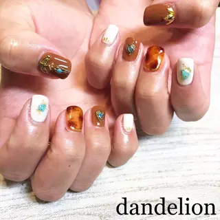ネイル dandelion ダンデライオンのネイルデザイン