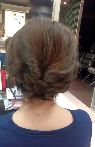 ミディアム セミロング カラー ヘアアレンジ 韓国ヘア✨グレージュ カラーasamiのヘアスタイル