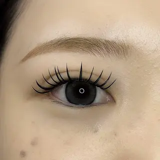マツエク・マツパ mishu eyelash  salon所属・赤井 真珠のマツエク・マツパデザイン