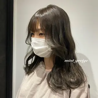 ロング カラー ヘアアレンジ youres hair東新宿店所属・新宿⌇韓国風ヘア ⌇透明感カラーのヘアスタイル