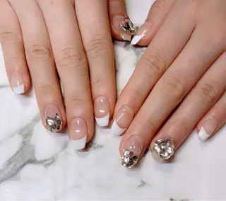 ロング カラー ネイル Q Free nailsのネイルデザイン