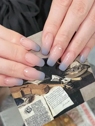 ネイル グロー ネイルのネイルデザイン