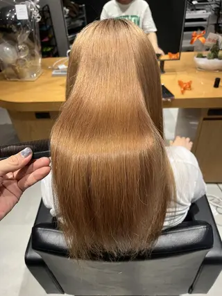 セミロング 艶髪／髪質改善 市川ひなたのヘアスタイル