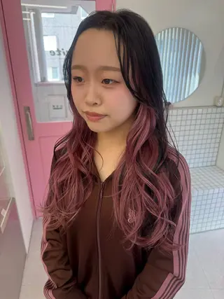 ロング レイヤーカット/透明 感カラー/saraのヘアスタイル