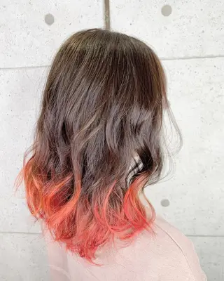 ミディアム カラー 福森 みずきのヘアスタイル