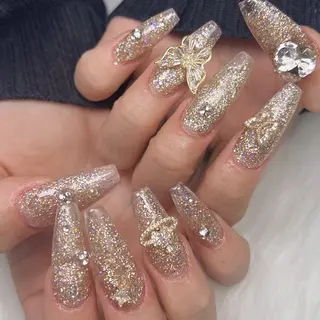 ネイル Nail Salon L'arc所属・💊大阪/心斎橋 moni🧠のネイルデザイン