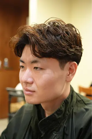 ショート メンズ メンズパーマ いしだ りょうのヘアスタイル