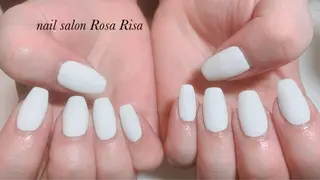 ミディアム ネイル ネイルスタジオ シェイクユアハンズのネイルデザイン