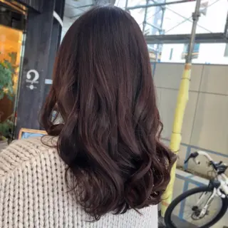 セミロング カラー 山崎 絵莉香のヘアスタイル