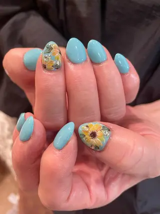 ネイル 佐藤  悠子のネイルデザイン