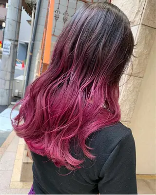 ロング カラー 韓国風/小顔レイヤー /艶カラーのヘアスタイル