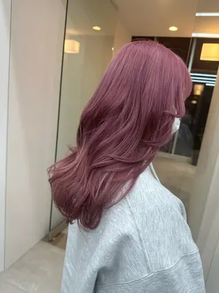 カラー 大塚 夏生のヘアスタイル