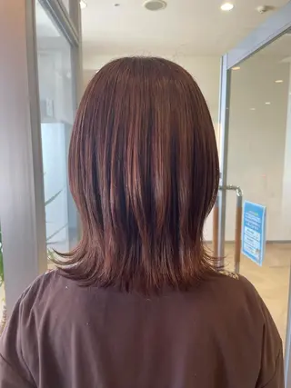 ミディアム 中尾 唯音名のヘアスタイル