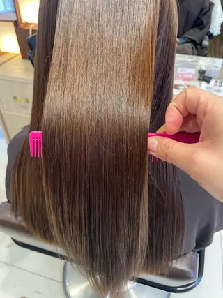 パーマ 鶴岡で縮毛矯正なら お任せ！ハヤシナオミのヘアスタイル